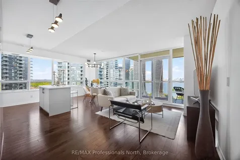 2230 Lake Shore Boulevard W Toronto ON M8V 0B2