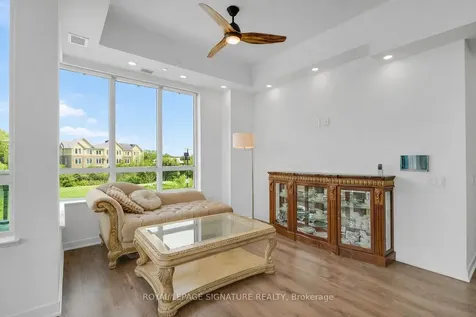 395 Dundas Street W Oakville ON L6M 5R8