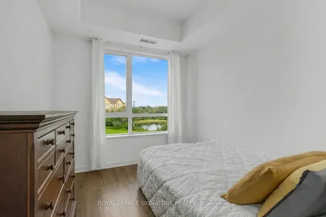 395 Dundas Street W Oakville ON L6M 5R8