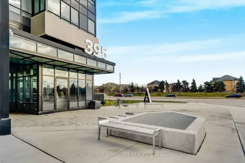 395 Dundas Street W Oakville ON L6M 5R8