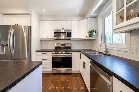 1259 Richards Crescent Oakville ON L6H 1R5