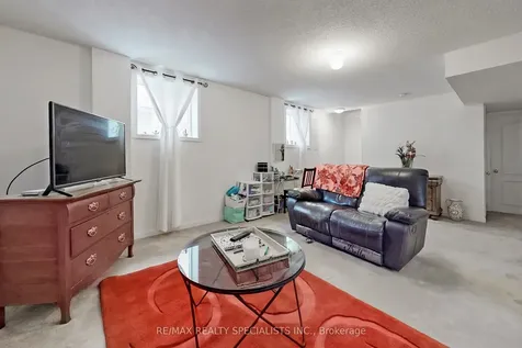22 Thimbleberry Street Brampton ON L7A 3L4