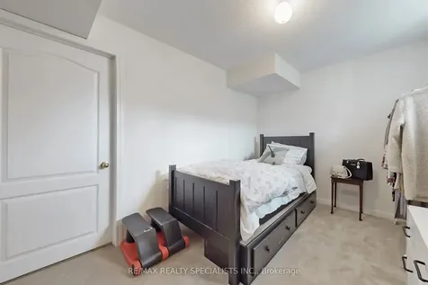22 Thimbleberry Street Brampton ON L7A 3L4