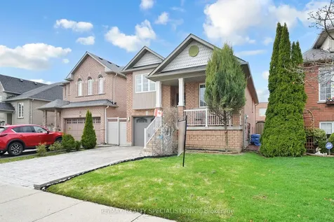 22 Thimbleberry Street Brampton ON L7A 3L4
