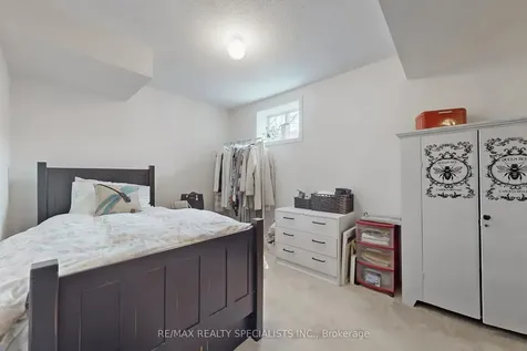 22 Thimbleberry Street Brampton ON L7A 3L4