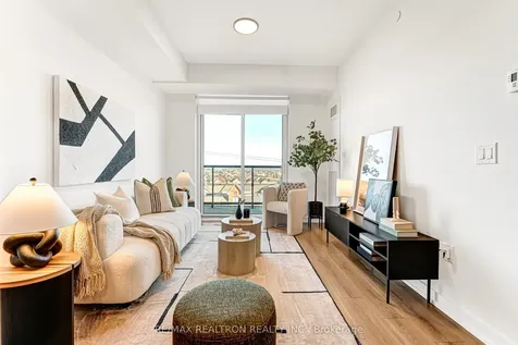 10 Lagerfeld Drive Brampton ON L7A 5L3