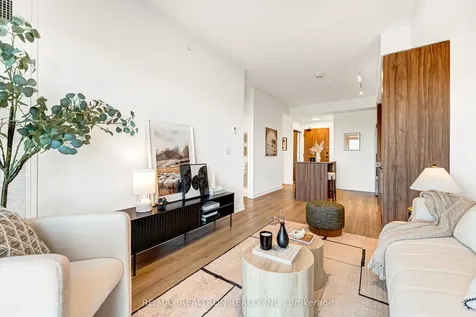 10 Lagerfeld Drive Brampton ON L7A 5L3