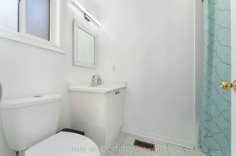 33 Southbend Drive Brampton ON L7A 1K5