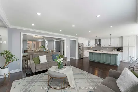 33 Southbend Drive Brampton ON L7A 1K5
