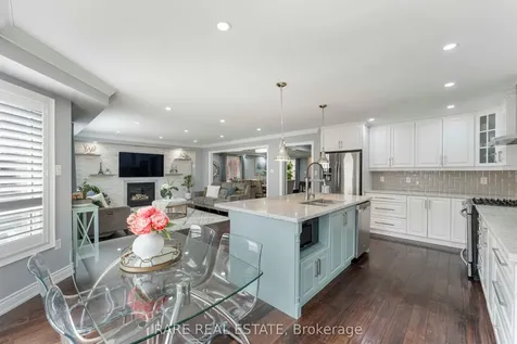 33 Southbend Drive Brampton ON L7A 1K5