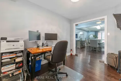 33 Southbend Drive Brampton ON L7A 1K5