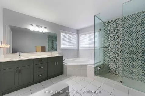 33 Southbend Drive Brampton ON L7A 1K5