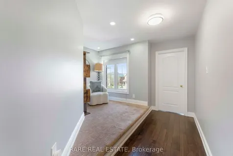 33 Southbend Drive Brampton ON L7A 1K5