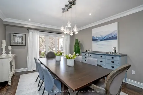 5936 Bell Harbour Drive Mississauga ON L5M 5K7