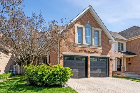 5936 Bell Harbour Drive Mississauga ON L5M 5K7