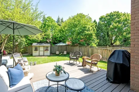 5936 Bell Harbour Drive Mississauga ON L5M 5K7