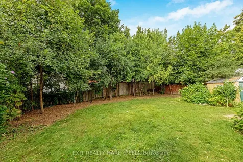 5 Garside Crescent Brampton ON L6S 1H5