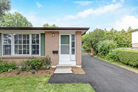 5 Garside Crescent Brampton ON L6S 1H5