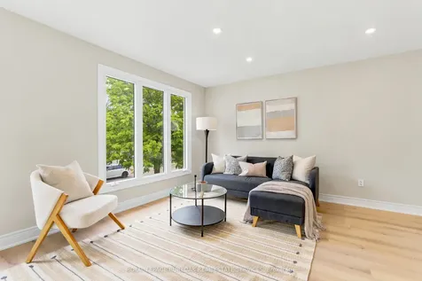 1553 Newlands Crescent Burlington ON L7M 1P1