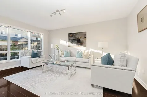 644 Porter Way Milton ON L9T 5W2