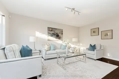 644 Porter Way Milton ON L9T 5W2