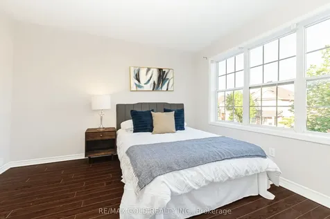 644 Porter Way Milton ON L9T 5W2