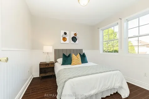 644 Porter Way Milton ON L9T 5W2