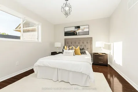 644 Porter Way Milton ON L9T 5W2