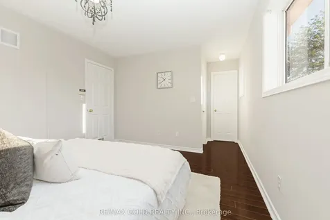 644 Porter Way Milton ON L9T 5W2