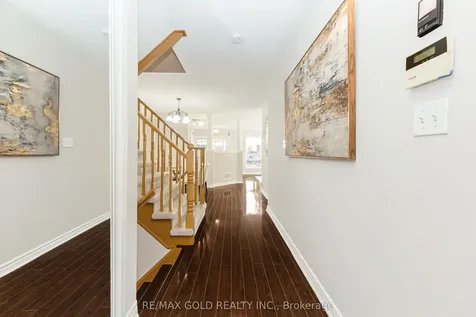 644 Porter Way Milton ON L9T 5W2