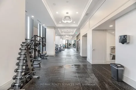 30 Elm Drive W Mississauga ON L5B 0N6