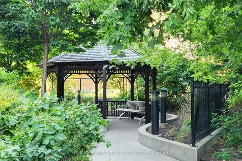 840 Queens Plate Drive Toronto ON M9W 0E7