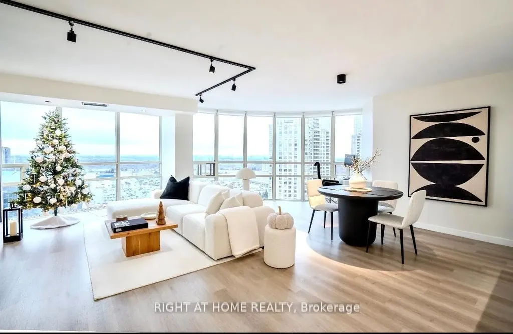 50 Eglinton Avenue Mississauga ON L5R 3P5