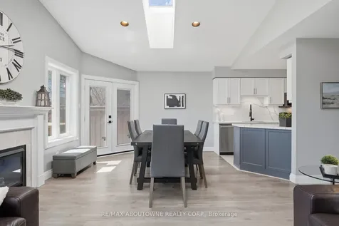 44 Banington Crescent Brampton ON L7A 1G4