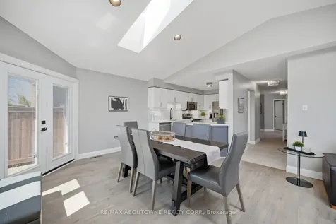 44 Banington Crescent Brampton ON L7A 1G4