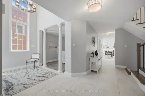 44 Banington Crescent Brampton ON L7A 1G4