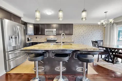 17 Leblanc Crescent Brampton ON L7A 4G6
