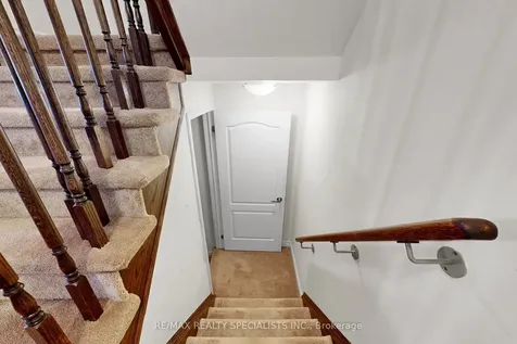 17 Leblanc Crescent Brampton ON L7A 4G6