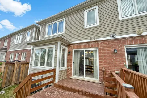17 Leblanc Crescent Brampton ON L7A 4G6