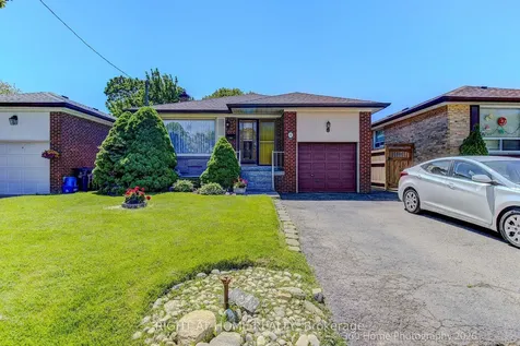 9 Stevenharris Drive Toronto ON M9C 1T9