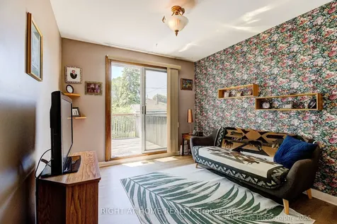 9 Stevenharris Drive Toronto ON M9C 1T9