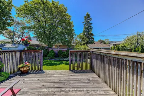 9 Stevenharris Drive Toronto ON M9C 1T9
