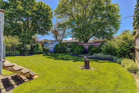 9 Stevenharris Drive Toronto ON M9C 1T9