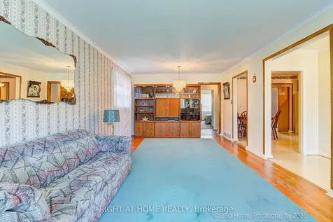 9 Stevenharris Drive Toronto ON M9C 1T9