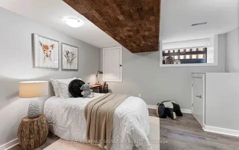88 Beaver Bend Crescent Toronto ON M9B 5R6
