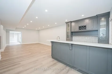 1510 Bridge Road Oakville ON L6L 2E3
