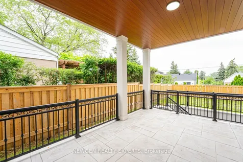 1510 Bridge Road Oakville ON L6L 2E3