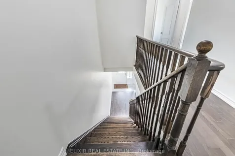 32 Yately Street Brampton ON L7A 0G4