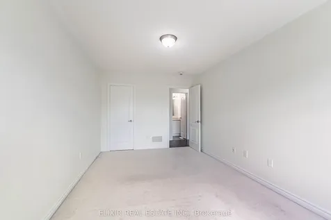 32 Yately Street Brampton ON L7A 0G4