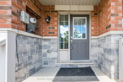 32 Yately Street Brampton ON L7A 0G4